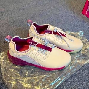 WOMEN'S PLUM AMETHYST CLOVE SHOE